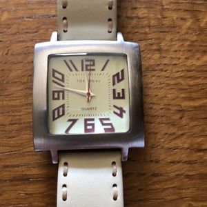 Chunky wristwatch - nearly new